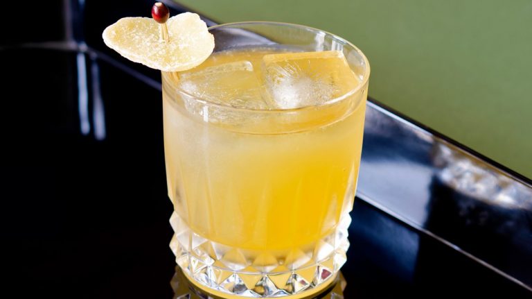 Penicillin Cocktail - Joanas World Recipes